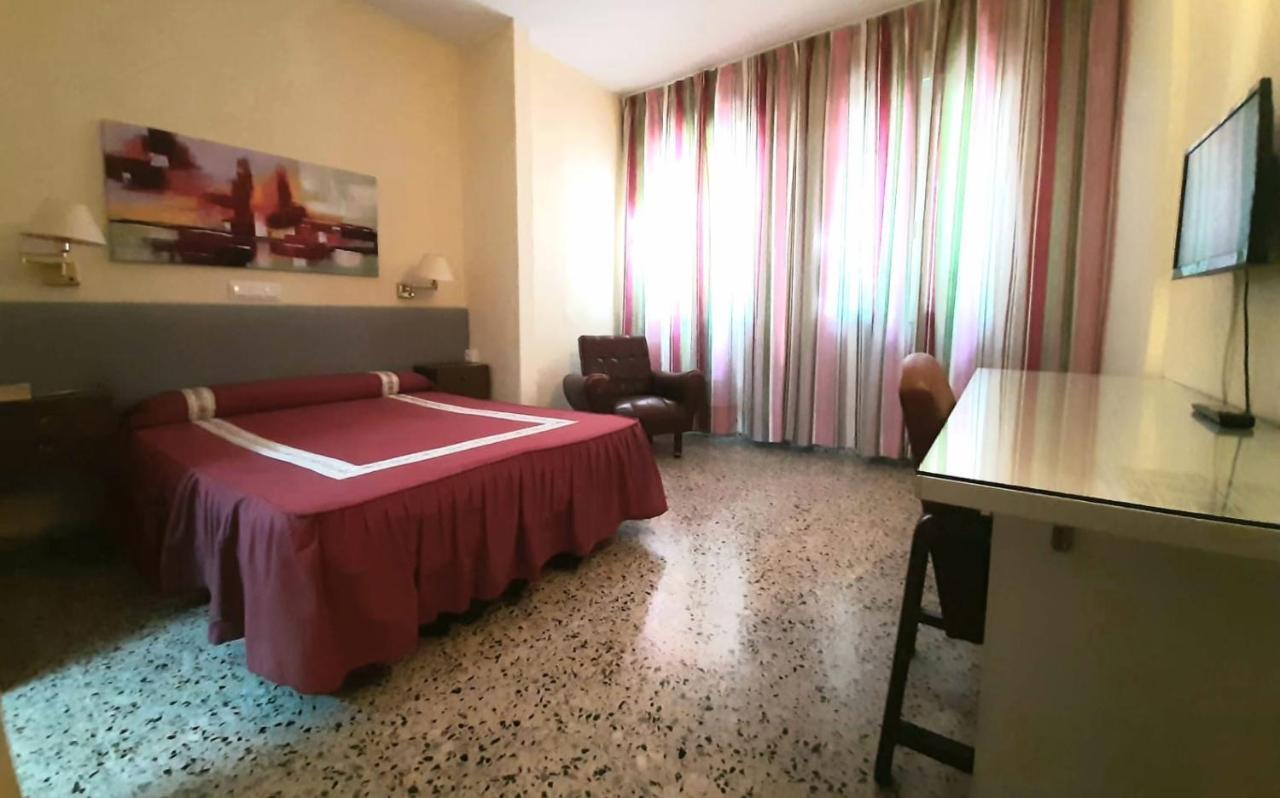 Hotel Paraiso ランハロン エクステリア 写真